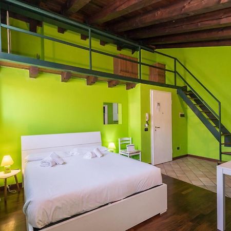 Gardappartamenti Carducci City Centre Desenzano del Garda Ngoại thất bức ảnh